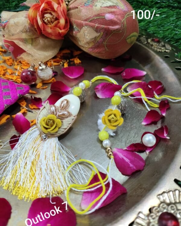 pair rose rakhi
