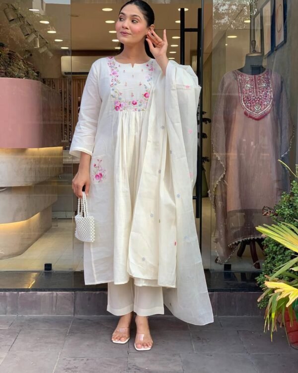 Mul Cotton Embroided Suit