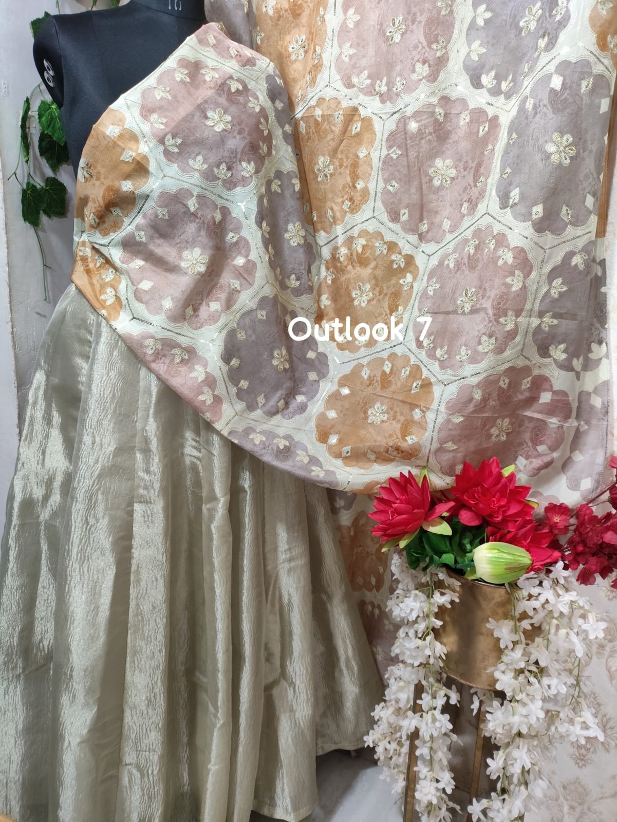 Pestle Shade Dupatta - Image 2